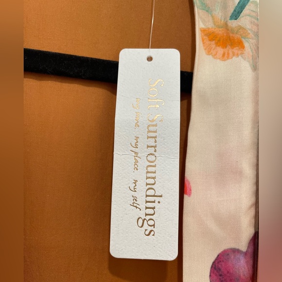 NWT Soft Surroundings Enchanted Orchid Topper in Lotus Size S/M - Picture 12 of 12